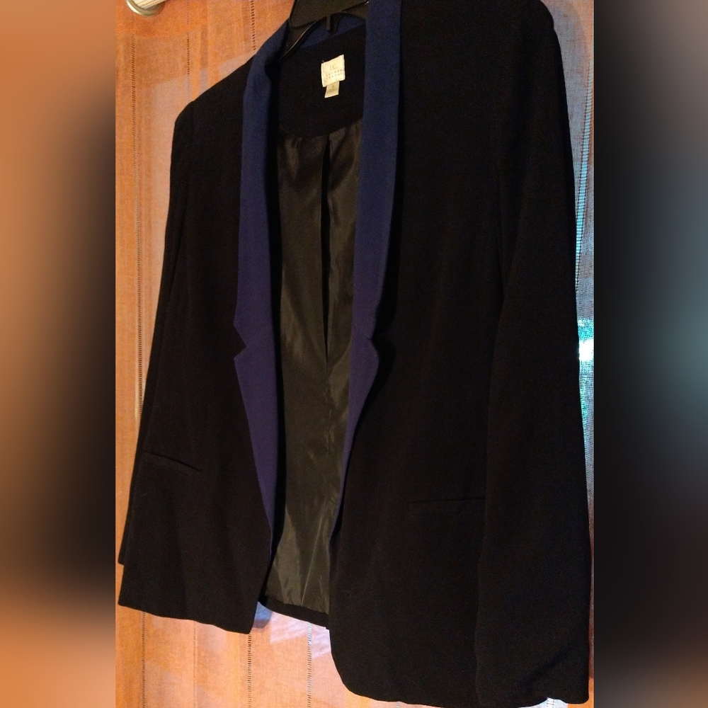 Lauren Conrad Blazer size 16